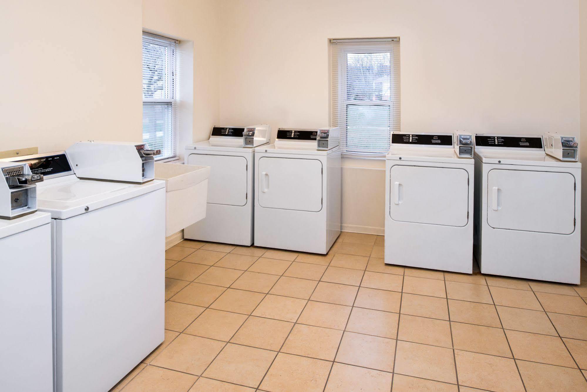 Charwood Suites Columbus Ngoại thất bức ảnh
