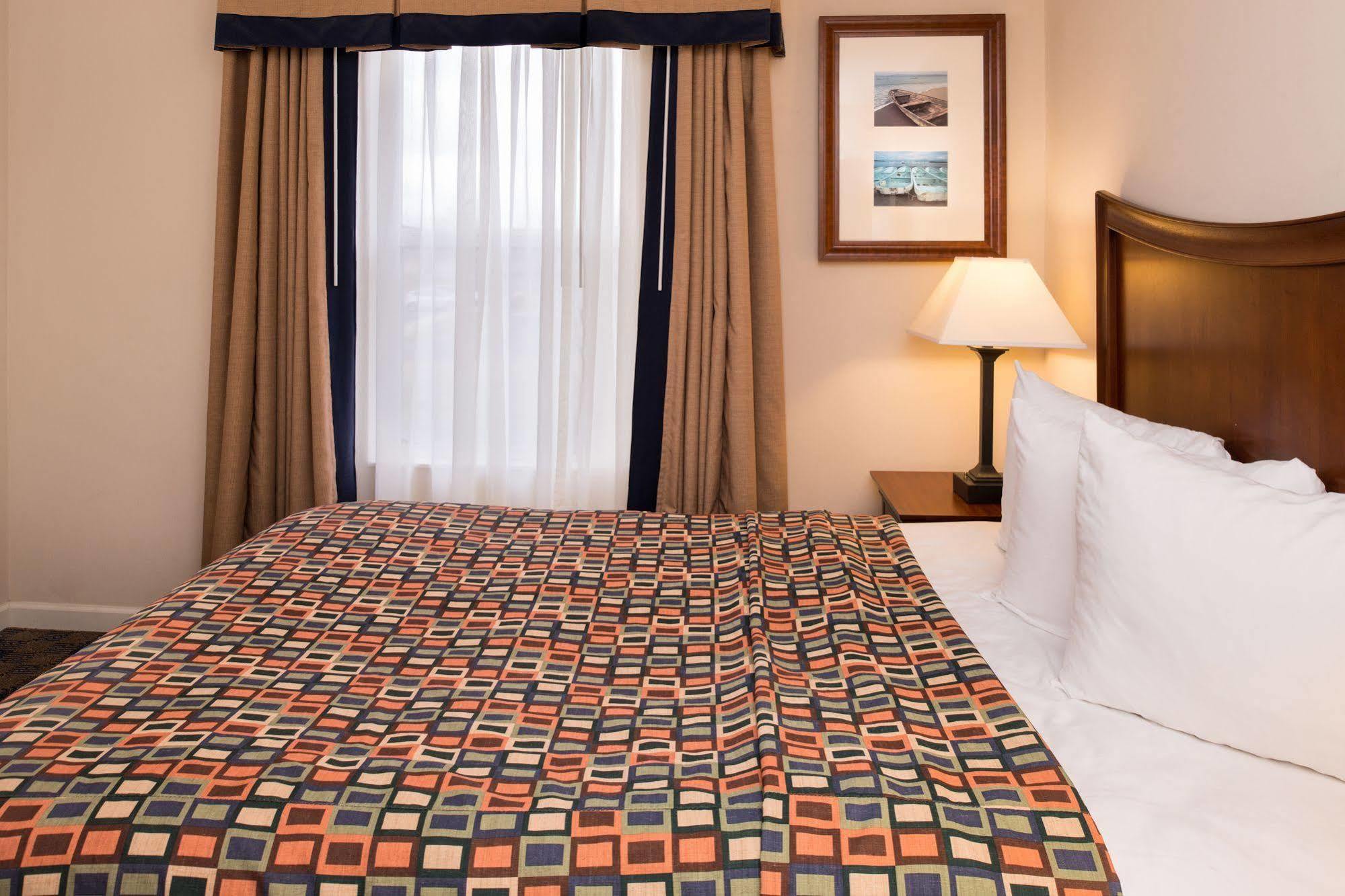 Charwood Suites Columbus Ngoại thất bức ảnh