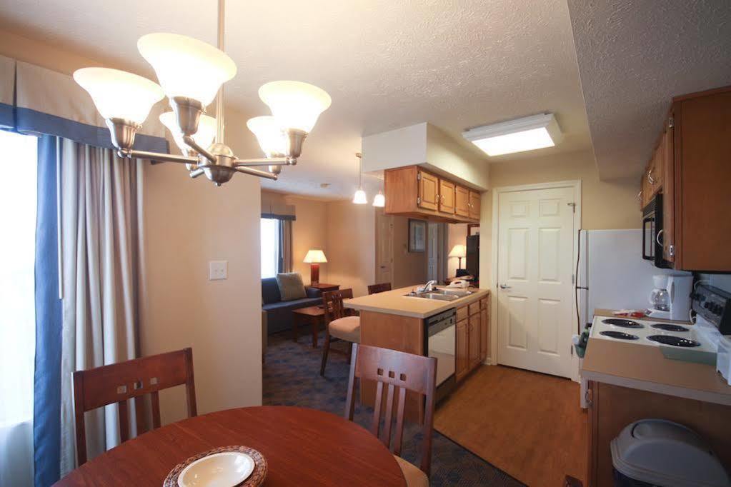 Charwood Suites Columbus Ngoại thất bức ảnh