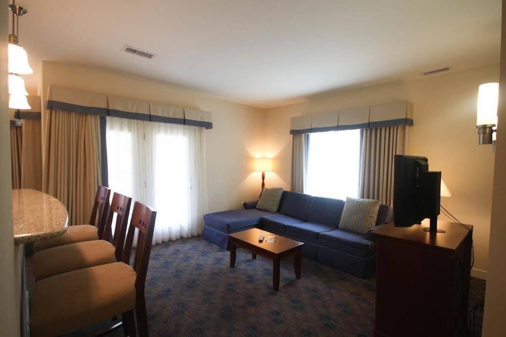 Charwood Suites Columbus Ngoại thất bức ảnh